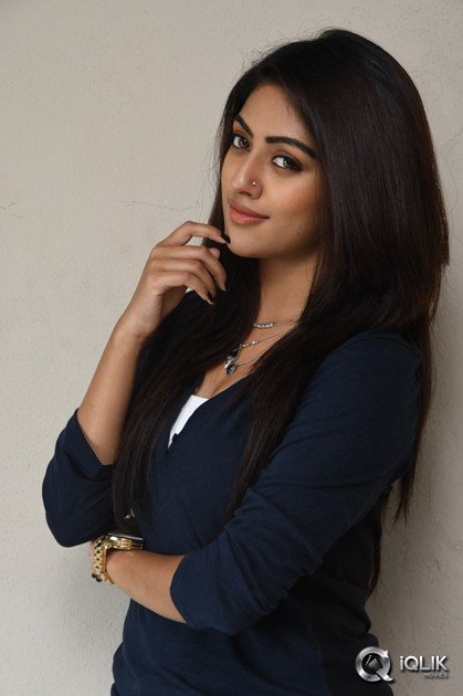 Anu-Emmanuel-Interview-About-Majnu-Movie